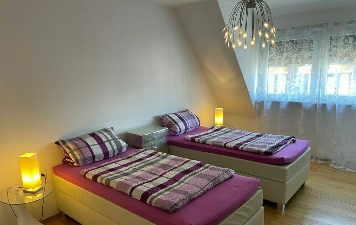 Schlafzimmer 3
